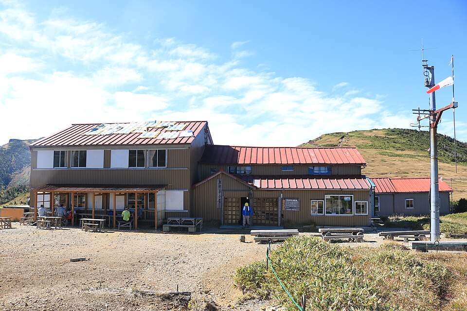 薬師峠キャンプ場（太郎平キャンプ場）の様子